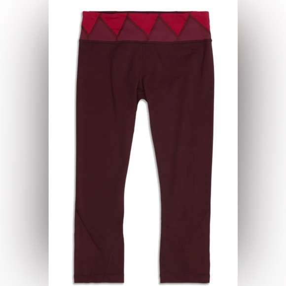 Lululemon Run Inspire Crop Leggings Size 4 Color Bordeaux Drama EUC - Picture 1 of 11